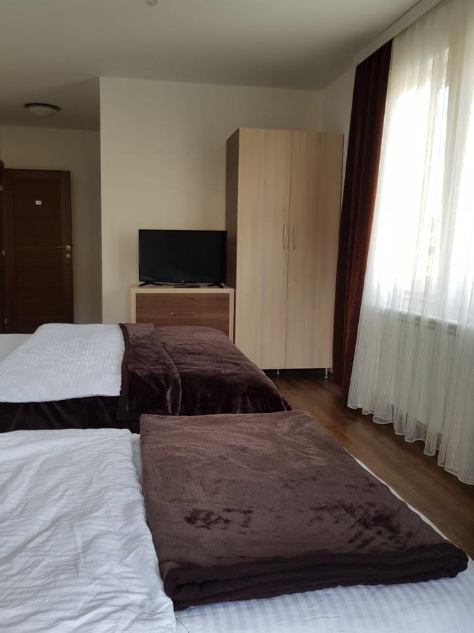 נובי פאזאר Motel & Restaurant Dar מראה חיצוני תמונה