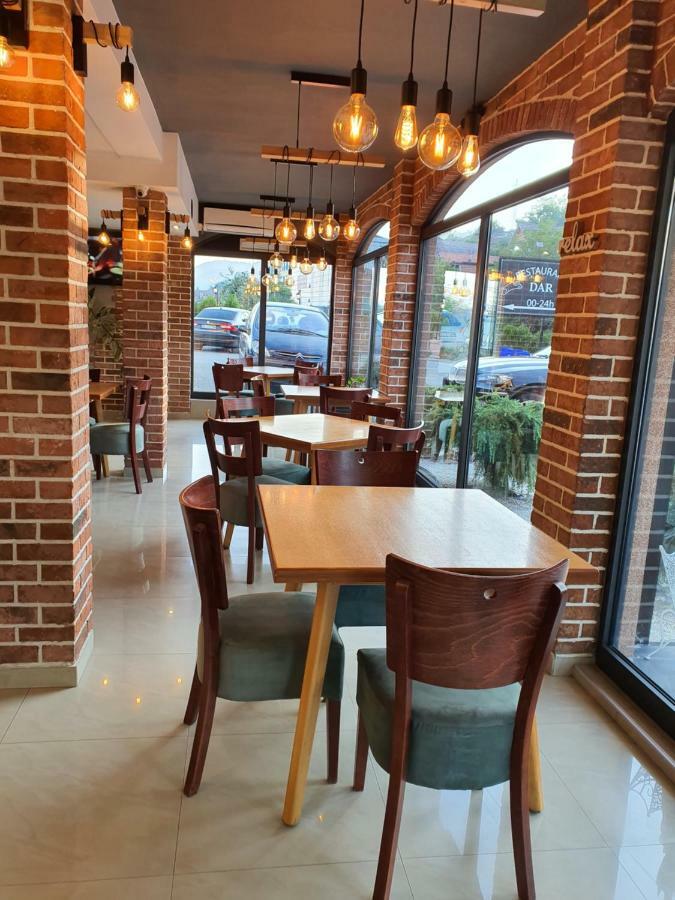 נובי פאזאר Motel & Restaurant Dar מראה חיצוני תמונה